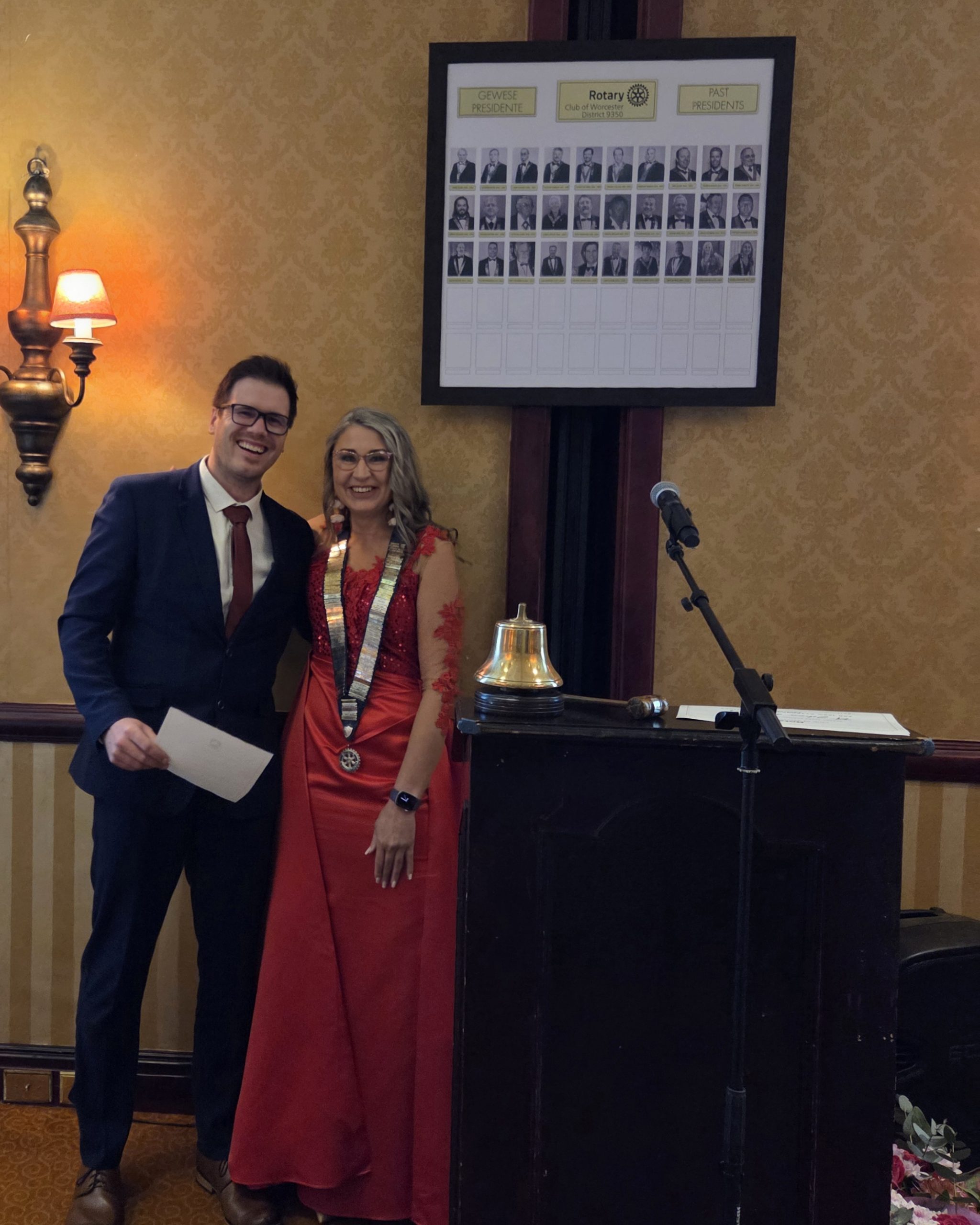 Vryburger Omgeemense van Worcester Award